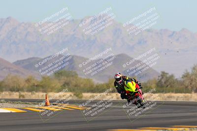 media/Nov-06-2022-SoCal Trackdays (Sun) [[208d2ccc26]]/Turn 14 (930am)/